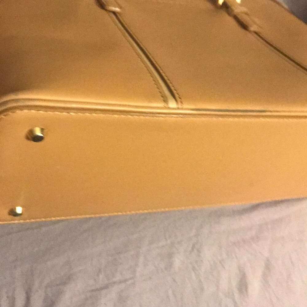 💜💜Authentic Burberry Handbag💜💜 - Picture 14 of 16